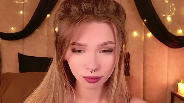 Sierra Fane online show from February 5, 10:51 am