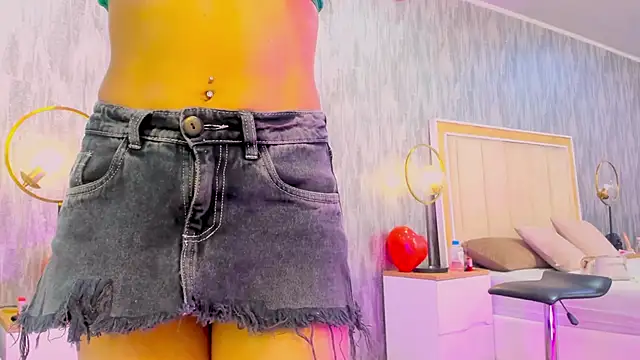 NahomyCarther online show from March 8, 12:29 am