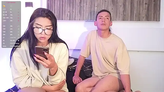 aron and paula online show from September 17, 5:16 am