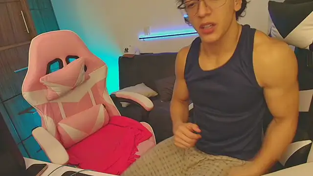 DesireLuxe online show from October 23, 7:14 am