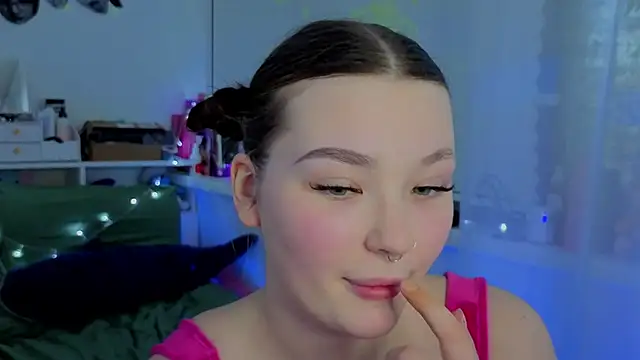 milliedoll online show from October 14, 9:56 am