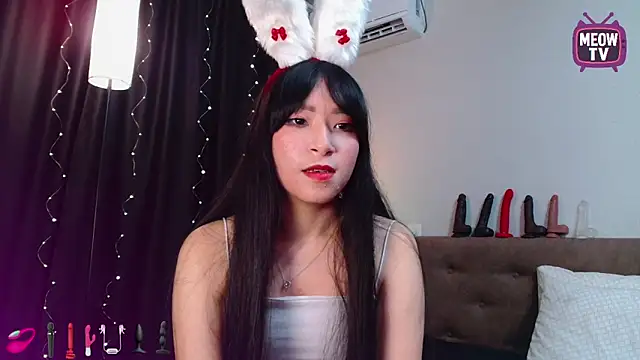 miyakimi0101 online show from September 24, 1:04 am