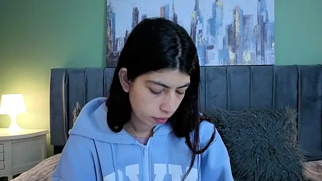Cassie bloom online show from June 10, 3:49 am