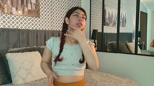 Cassie bloom online show from September 20, 3:49 am