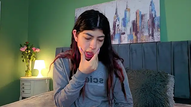 Cassie bloom online show from April 11, 3:34 am