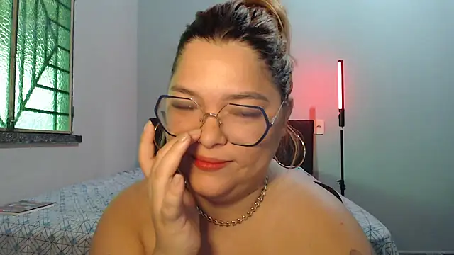 GoddessChaar online show from March 3, 11:38 am