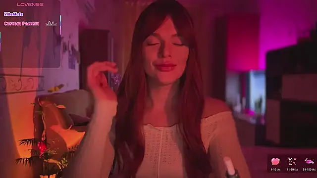 CherryRed Girl online show from March 27, 11:16 pm