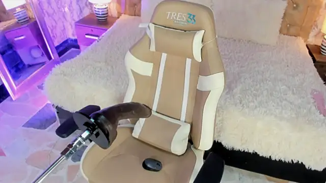 CandyKissx online show from October 18, 9:16 pm