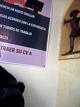 Megan-01- online show from September 17, 12:14 pm