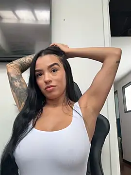 Antonella Smiith  online show from April 7, 1:57 pm