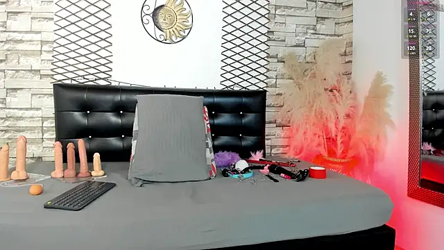 Agata  Rose online show from October 4, 11:20 pm