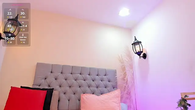 Maite Smith  online show from March 26, 1:57 pm