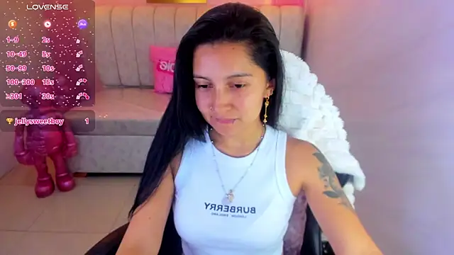 madhison klain s online show from December 4, 8:31 pm