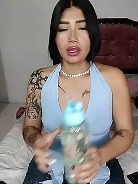 Kylie brazt online show from March 3, 4:40 am