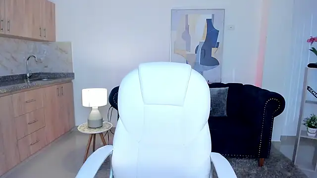 Corina White online show from September 19, 12:37 pm