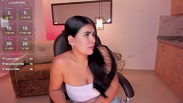 Corina White online show from November 29, 12:09 pm