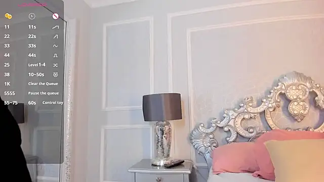 AnnieGibbyns online show from September 9, 8:52 pm