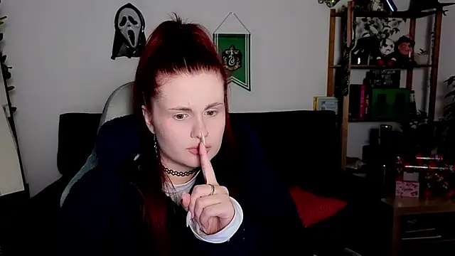 Della Ideal online show from November 26, 5:47 pm