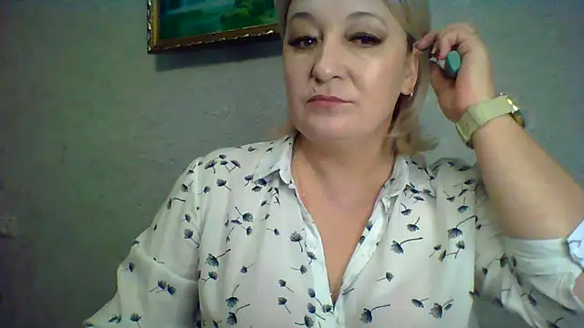 ArielXLoveresss online show from November 23, 9:11 am