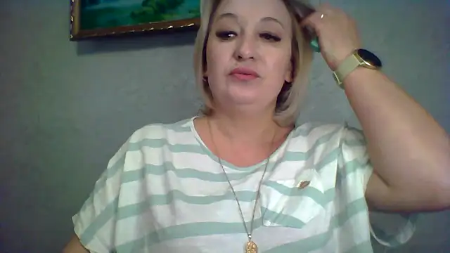 ArielXLoveresss online show from November 20, 8:37 am