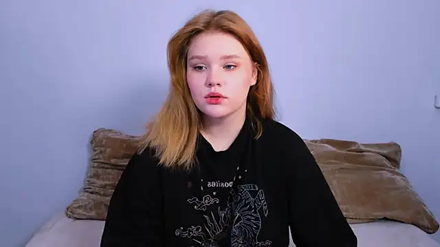 LaseyMoon online show from October 2, 1:10 am