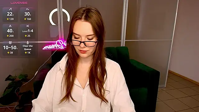 ElenaOconar online show from October 20, 5:54 am