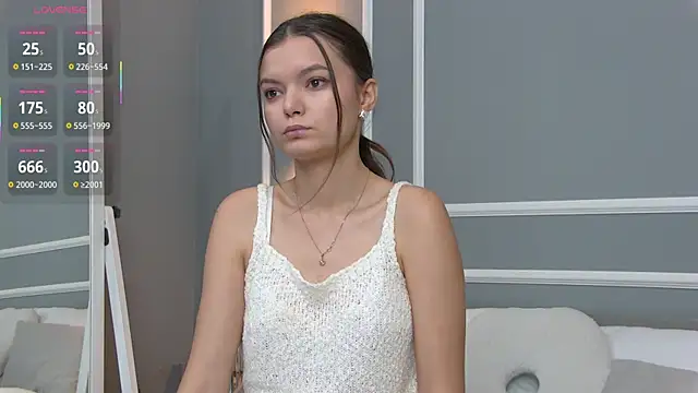 AsterQuinn online show from September 24, 3:22 pm