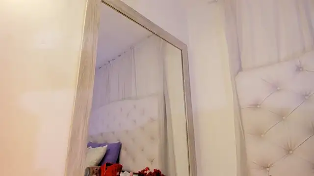 kamii arias online show from September 11, 1:55 pm