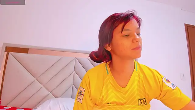 gime lara online show from October 18, 11:57 am