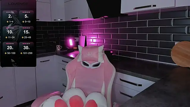 EmmaVictori1 online show from February 15, 12:04 pm