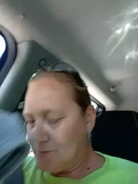 wetnwildforyou online show from October 31, 5:50 pm