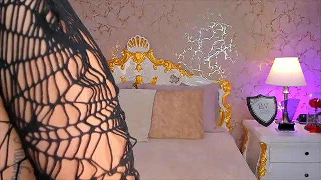 ScarlettWallace online show from October 9, 10:03 pm