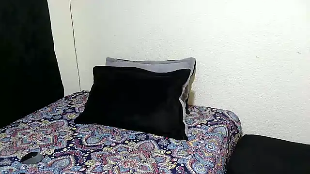 Novata online show from December 20, 2:04 am