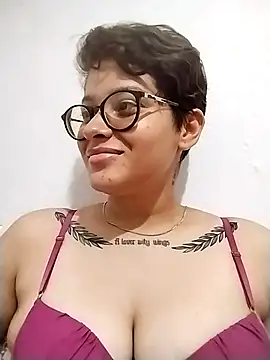 vickpxx online show from September 13, 4:53 am