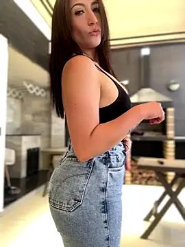 Mila LS online show from September 13, 4:15 pm