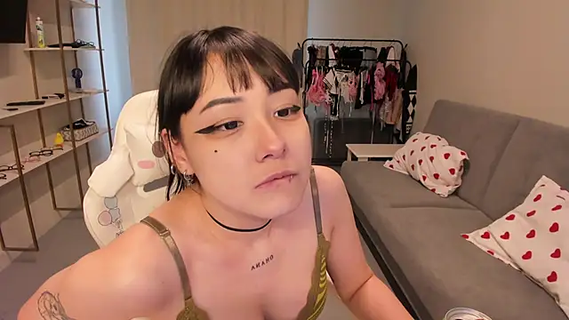 ka00ru chan online show from December 3, 9:22 am