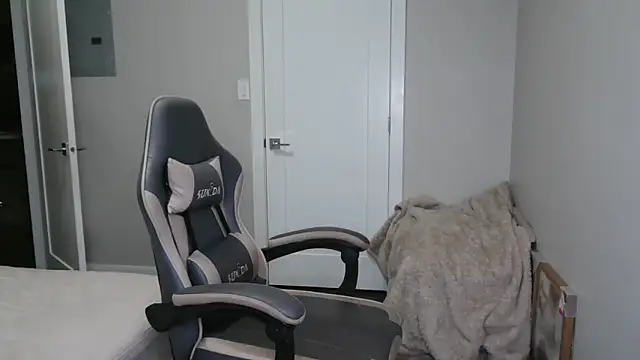 kurvibabe online show from March 14, 2:45 am