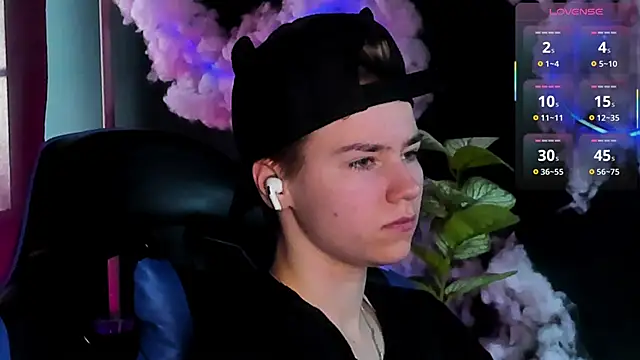 Jean Wilsons online show from March 26, 11:12 am