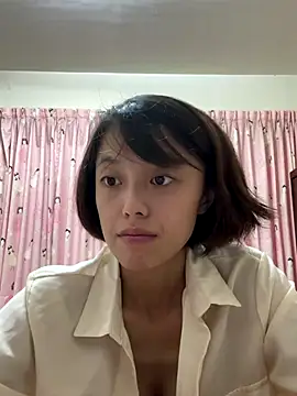 ladypaggy online show from October 2, 3:50 pm