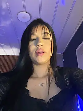 i sabella 25 online show from April 24, 2:47 am