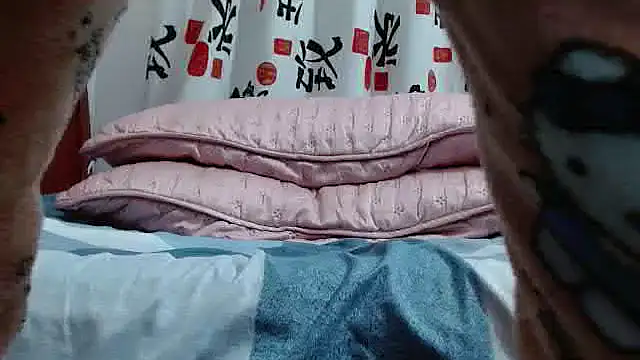 FresitaSquirt24 online show from April 5, 5:39 am