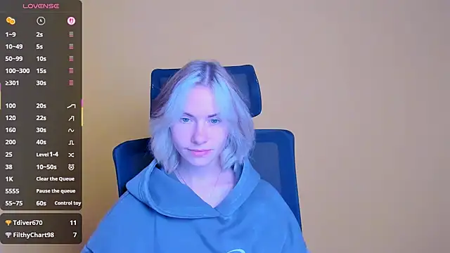 Fiona Night online show from September 12, 5:41 am