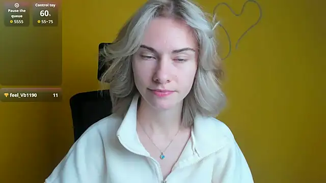 Fiona Night online show from October 26, 6:09 am