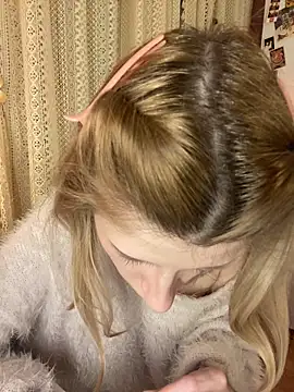 amorearte m online show from January 9, 2:27 am