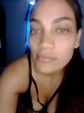 Ehilyn online show from September 24, 7:02 pm