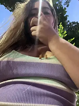 lunaxxx IAN11 online show from November 6, 10:59 pm