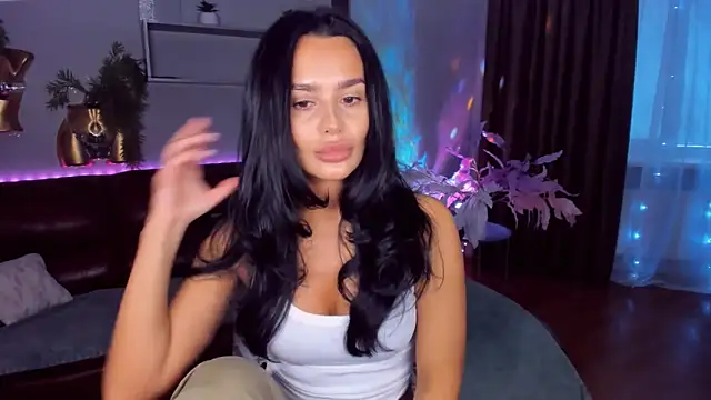 DanaSincere online show from April 20, 4:15 am