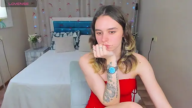 EmelyMason online show from December 2, 1:46 pm