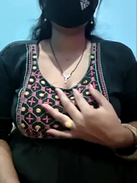 Sexyradha  online show from April 12, 4:54 pm