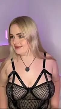 April Vancee online show from April 10, 5:19 pm